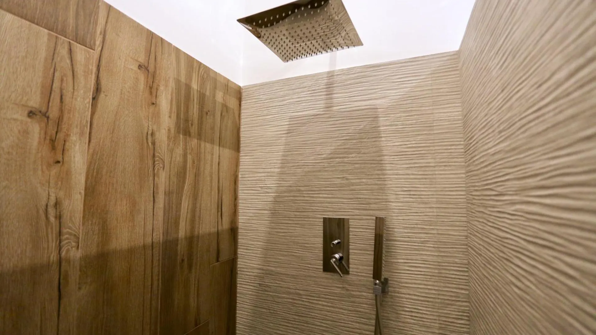 Tiki Tiki House Apartment Roma  로마
